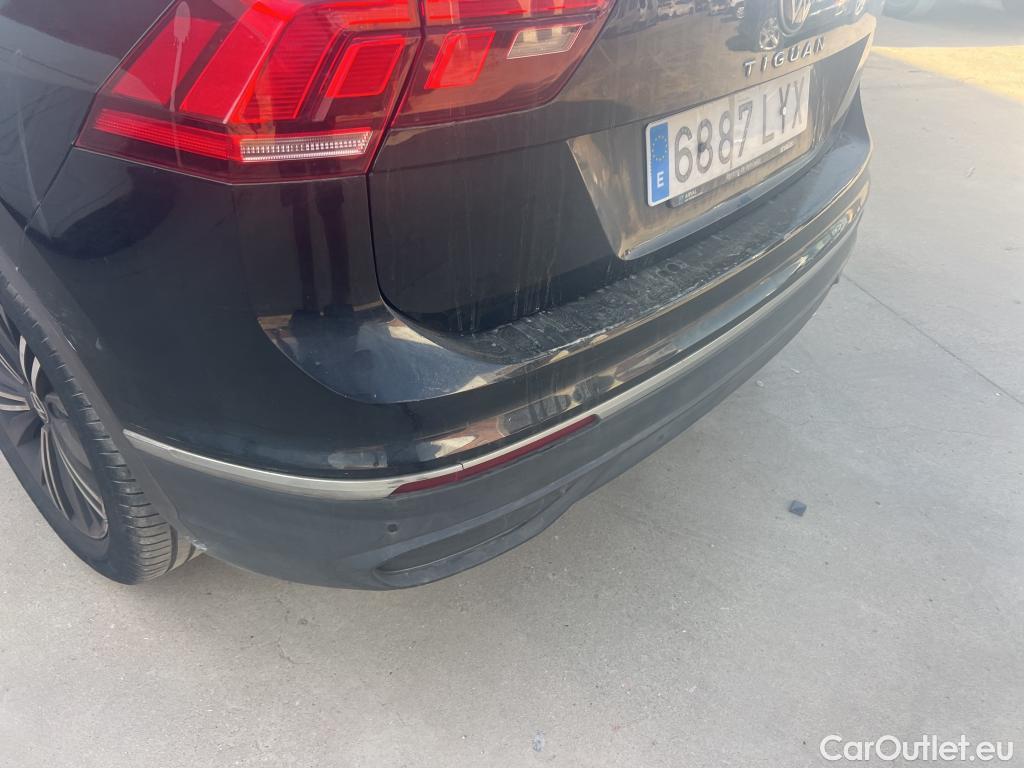  Volkswagen  Tiguan VOLKSWAGEN  / 2020 / 5P / todoterreno Life 2.0 TDI 110kW (150CV) DSG #35