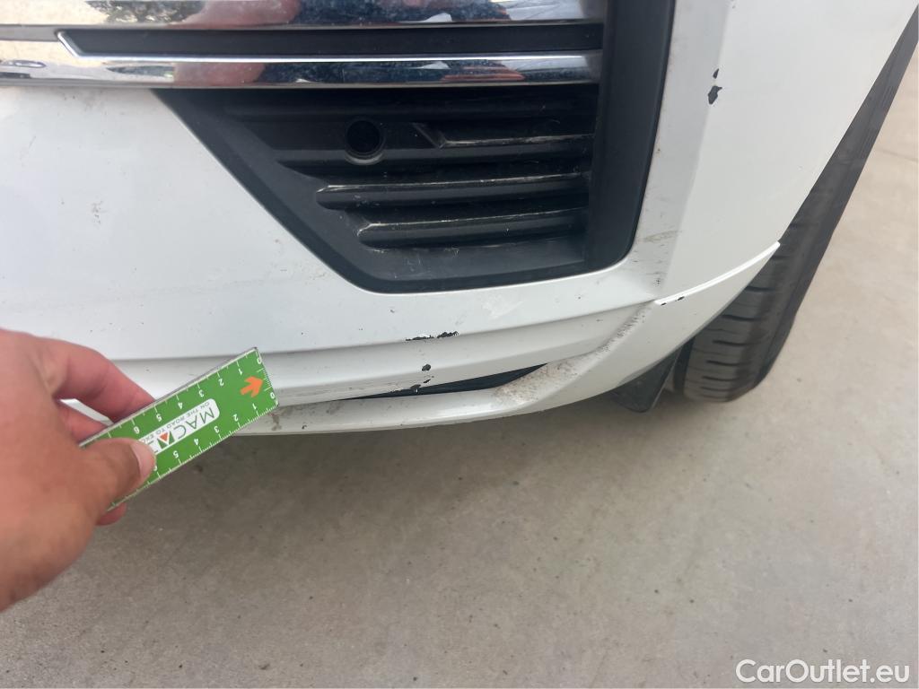  Volvo  XC60 VOLVO  / 2017 / 5P / todoterreno 2.0 B4 D Core Auto #19