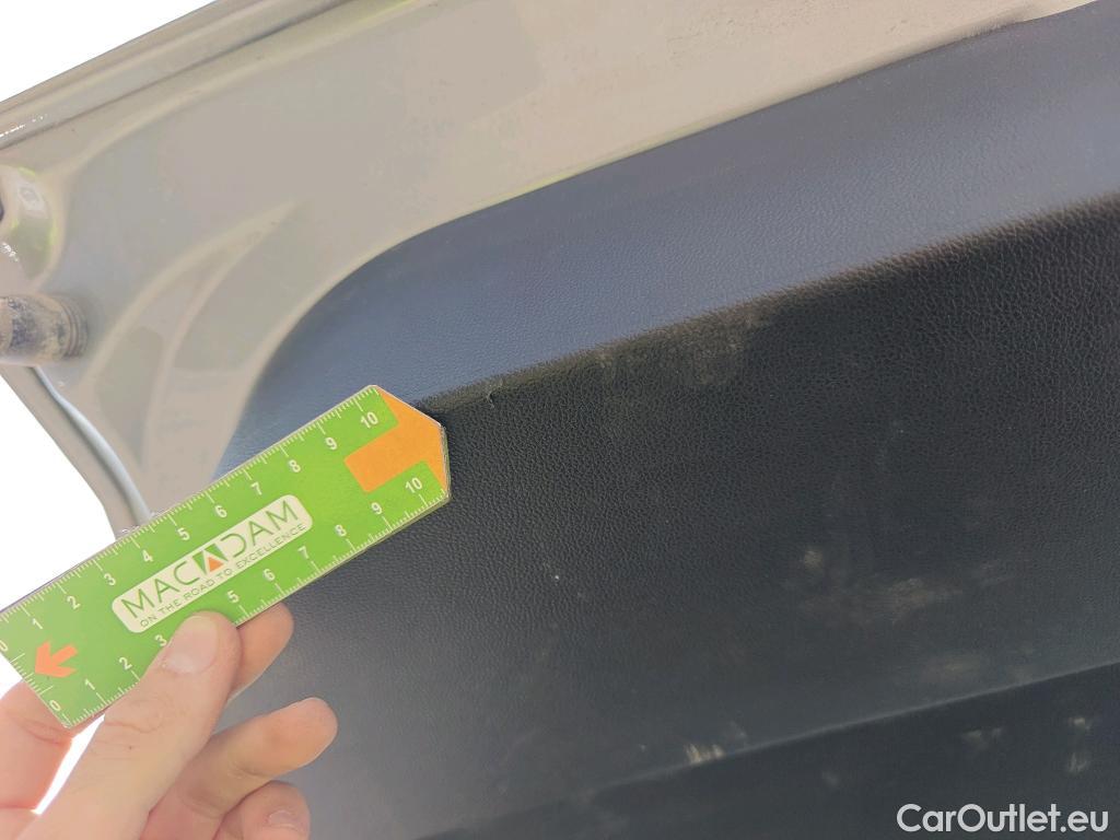  Ford  Kuga FORD  / 2019 / 5P / todoterreno ST-Line 1.5 EcoBlue 88kW (120CV) Auto #6
