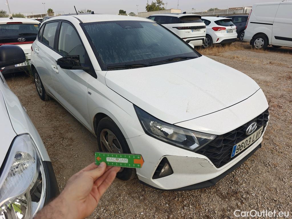  Hyundai  i20 HYUNDAI  / 2020 / 5P / berlina con portón 1.0 TGDI 74kW (100CV) 48V Essence #42