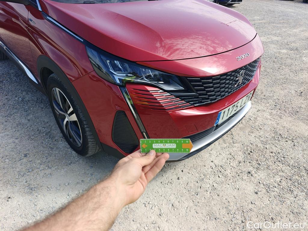 Peugeot  3008 PEUGEOT  Hybrid / 2020 / 5P / todoterreno 225 e-EAT8 Allure Pack #5