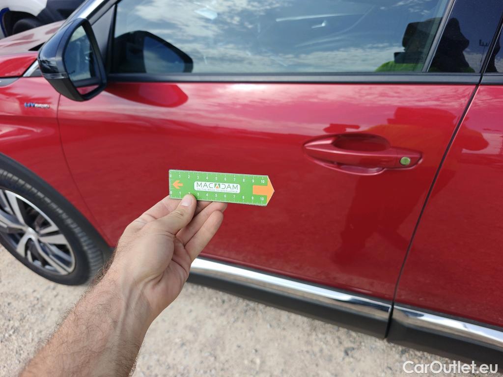  Peugeot  3008 PEUGEOT  Hybrid / 2020 / 5P / todoterreno 225 e-EAT8 Allure Pack #18