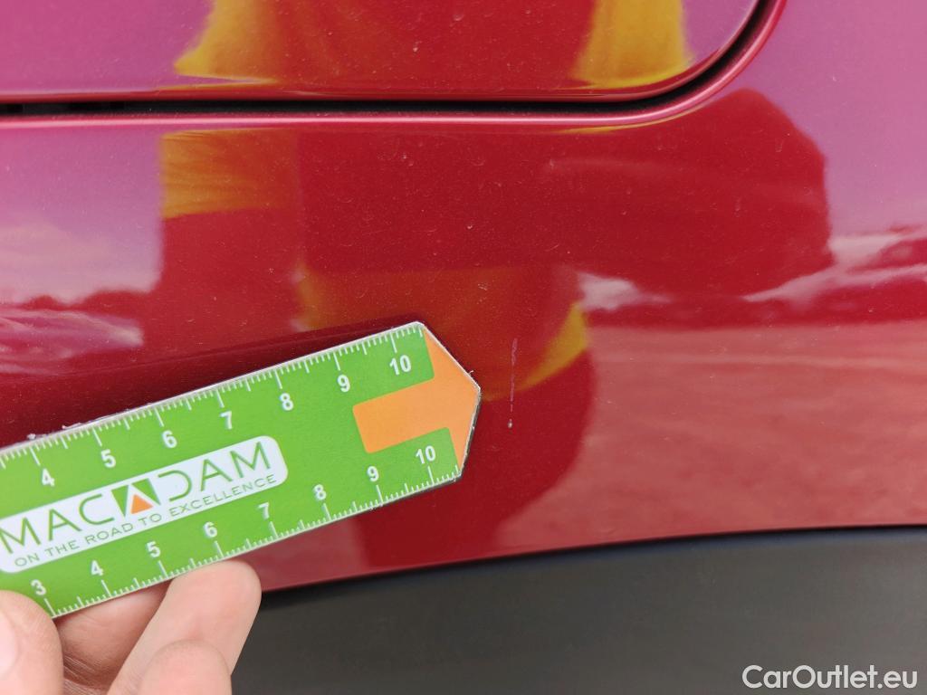  Peugeot  3008 PEUGEOT  Hybrid / 2020 / 5P / todoterreno 225 e-EAT8 Allure Pack #24