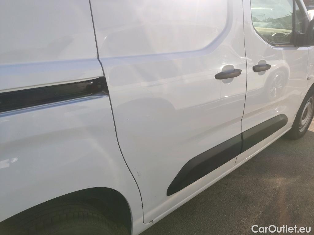 Citroen  Berlingo CITROEN  / 2018 / 3P / furgón derivado de turismo Talla M BlueHDi 100 CONTROL (AC2) #8
