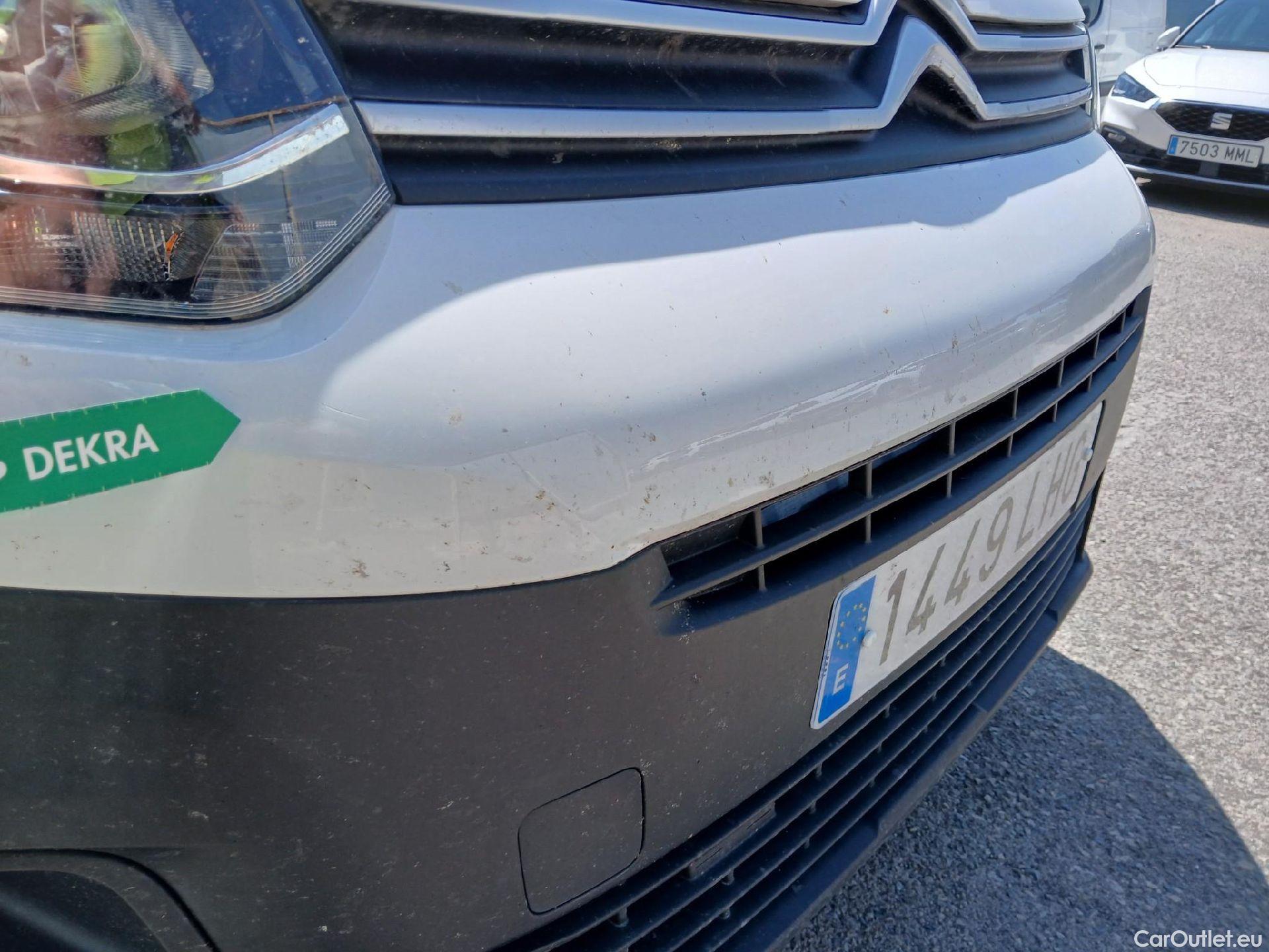  Citroen  Berlingo CITROEN  / 2015 / 4P / combi Talla M BlueHDi 100 S&S LIVE (IND) #15