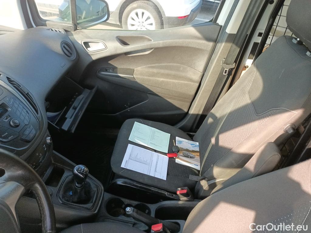  Ford  Transit  Courier Trend 1.5 TDCi 100CV MT6 E6d #10