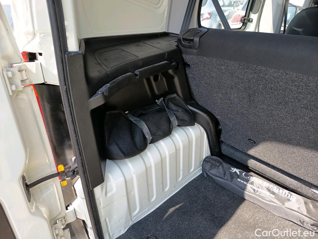  Fiat  Fiorino FIAT  / 2016 / 4P / combi Combi SX N1 1.3 Mjet 59kW (80CV) #11