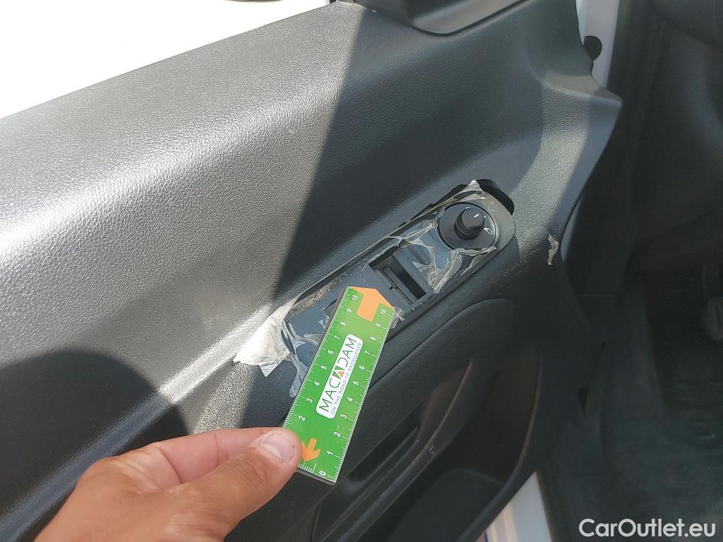  Citroen  Berlingo CITROEN  / 2018 / 3P / furgón derivado de turismo Talla M BlueHDi 100 CONTROL #21