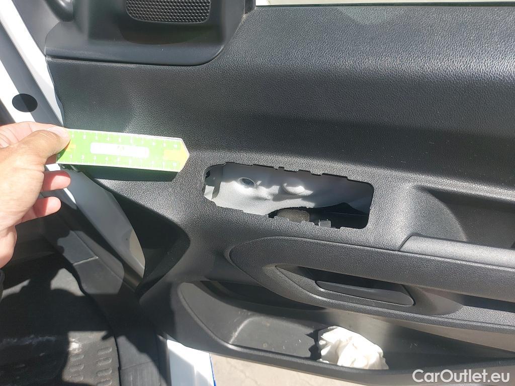 Citroen  Berlingo CITROEN  / 2018 / 3P / furgón derivado de turismo Talla M BlueHDi 100 CONTROL #24