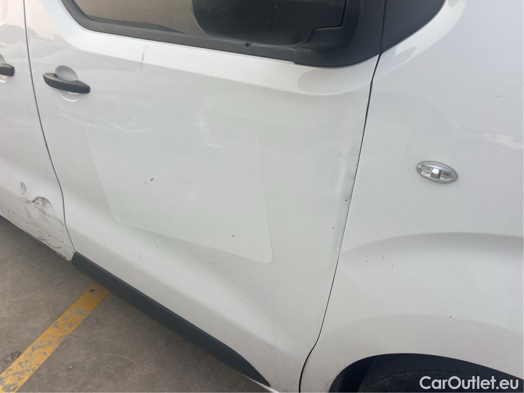  Citroen  Jumpy CITROEN  / 2016 / 4P / furgón Talla M BlueHDi 120 S&S 6v Control #30