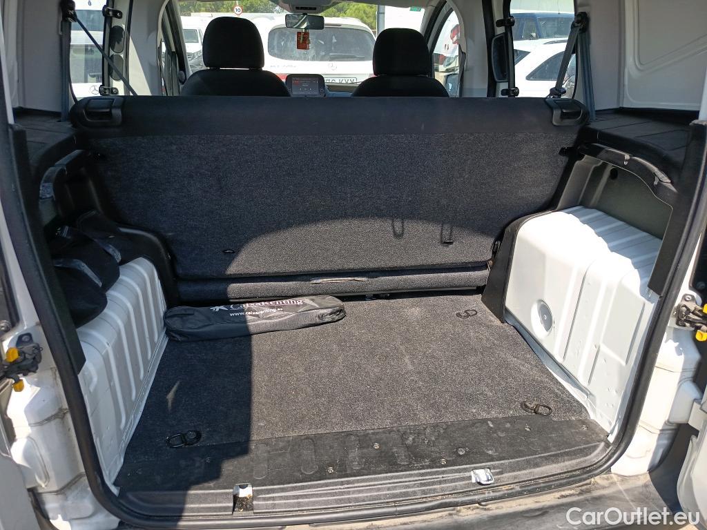  Fiat  Fiorino FIAT  / 2016 / 4P / combi Combi SX N1 1.3 Mjet 59kW (80CV) #9