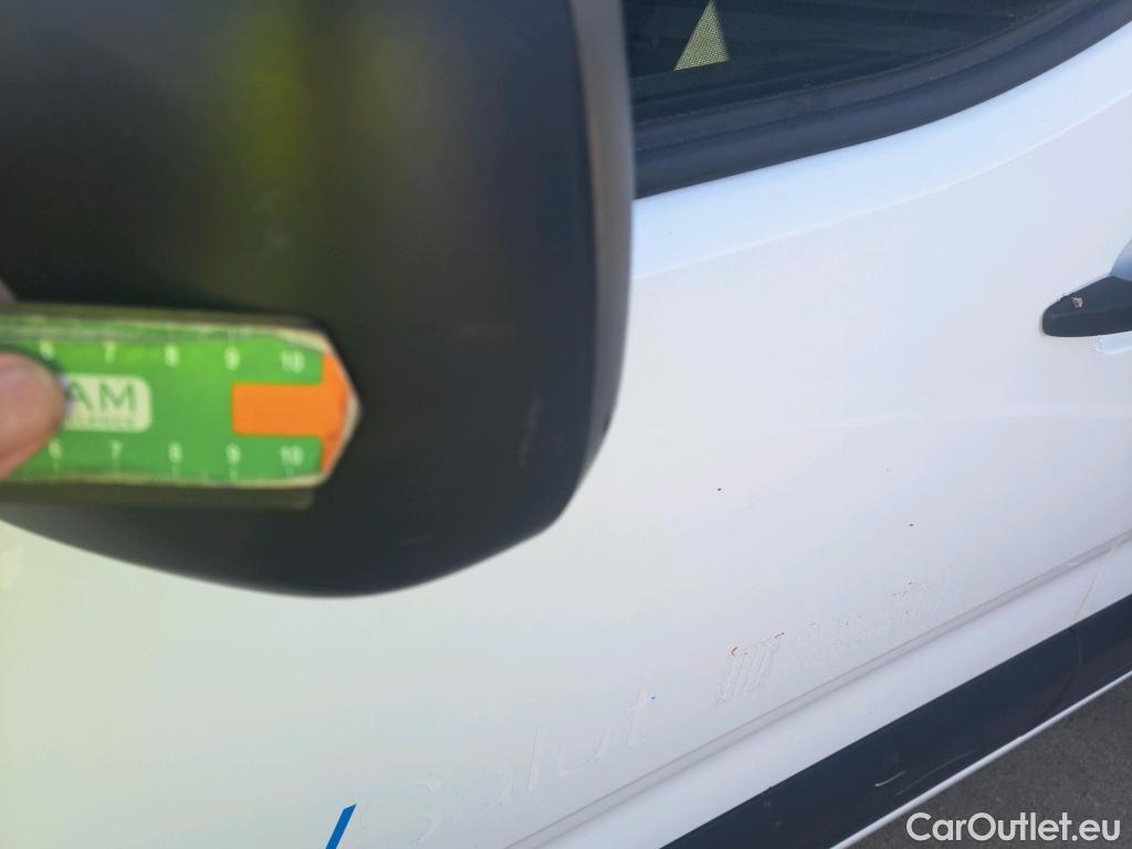  Citroen  Berlingo CITROEN  / 2018 / 4P / furgón derivado de turismo Talla M BlueHDi 100 #50