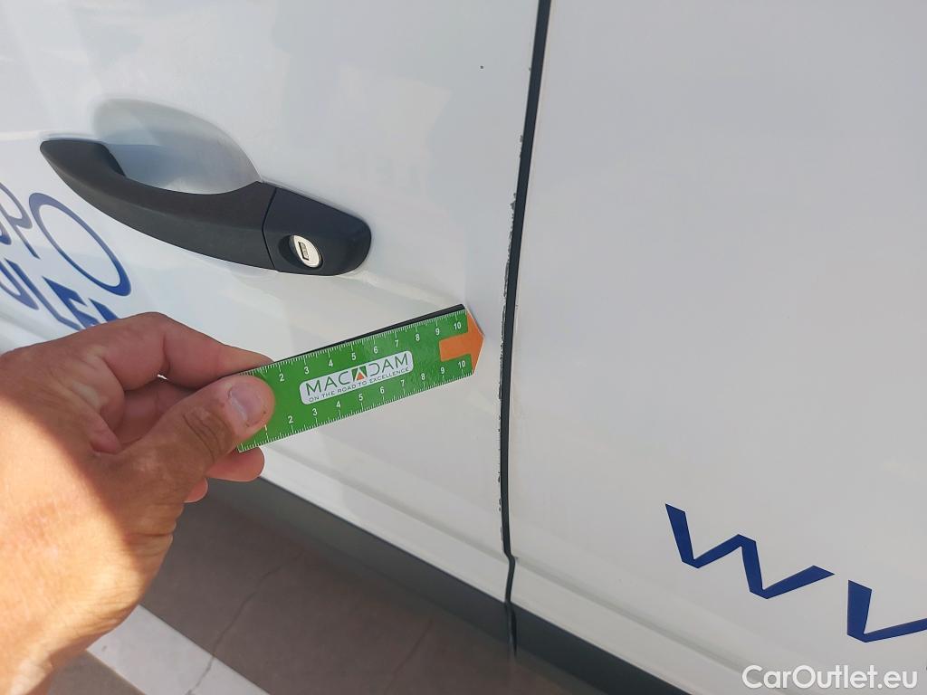  Citroen  Berlingo CITROEN  / 2018 / 3P / furgón derivado de turismo Talla M BlueHDi 100 CONTROL #13