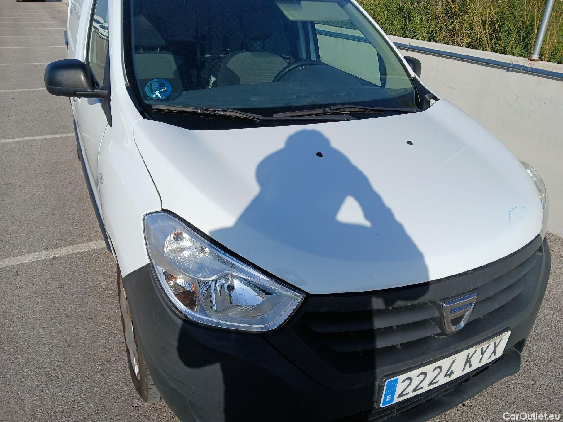  Dacia  Dokker DACIA  / 2013 / 4P / furgón derivado de turismo Van Essential 1.6 75kW (100CV) GLP #22