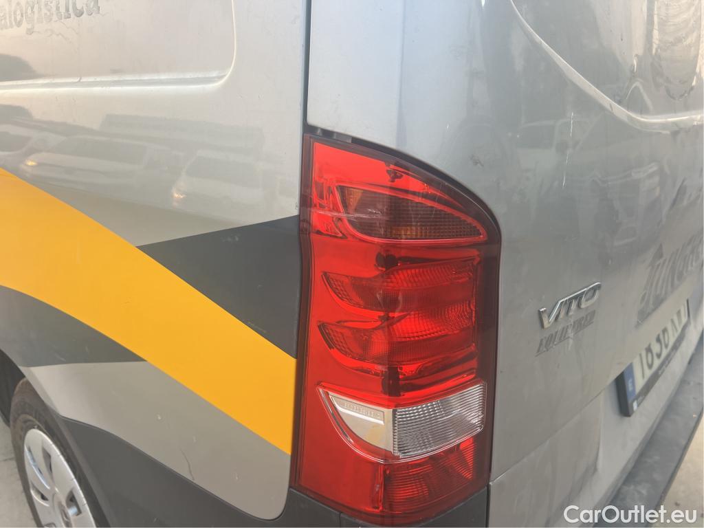  Mercedes  Vito MERCEDES-BENZ  / 2014 / 4P / furgón 111 CDI Larga #7