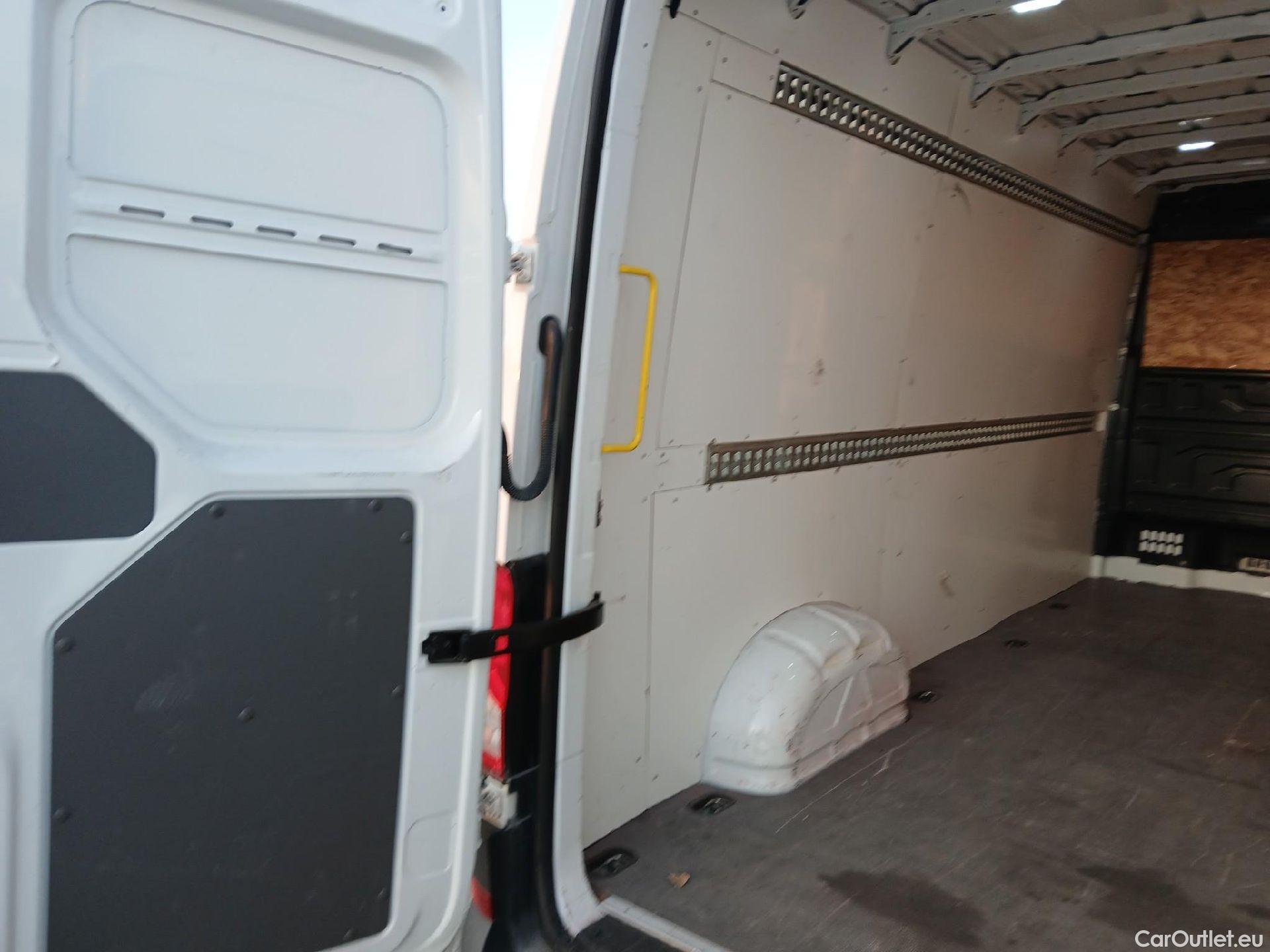  Man  TGE MAN  / 2017 / 4P / furgón 2.0TDI 130KW 3.5T FWD L4H3 #3