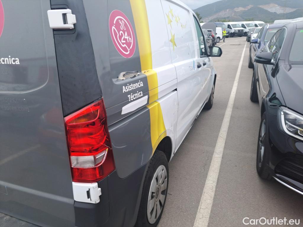  Mercedes  Vito MERCEDES-BENZ  / 2014 / 4P / furgón 114CDI TD 100kW furgón Pro compacta #25