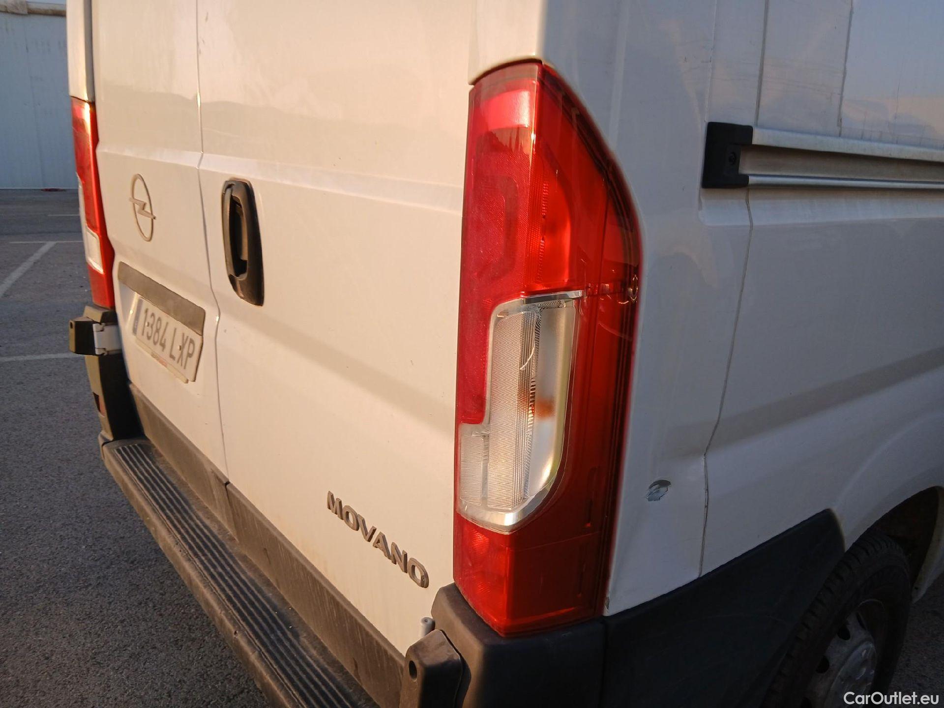  Opel  Movano OPEL  / 2021 / 4P / Furgón Base L2H2 3.5T 2.2 BlueHDi #21