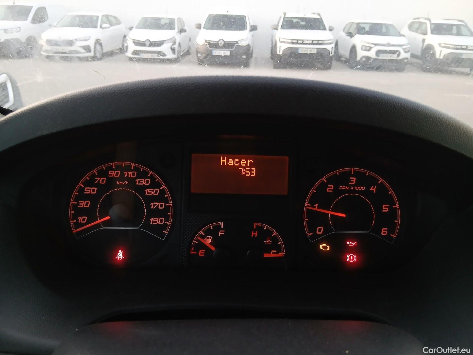  Opel  Movano OPEL  / 2021 / 4P / Furgón Base L2H2 3.5T 2.2 BlueHDi #2