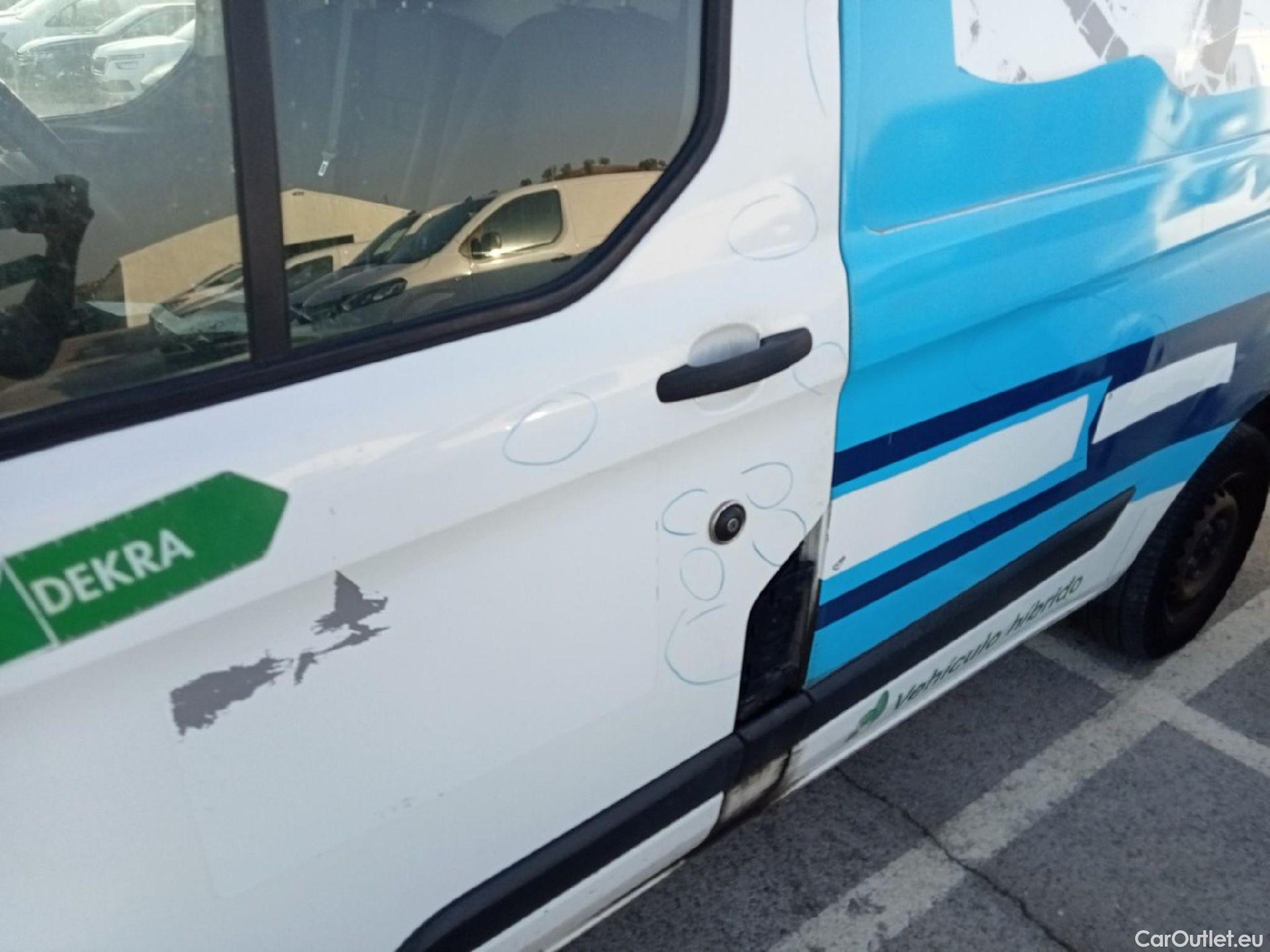  Ford  Transit FORD  Custom / 2012 / 4P / furgón Van 2.0 TDCI 96kW 320 L1 MHEV Trend #16