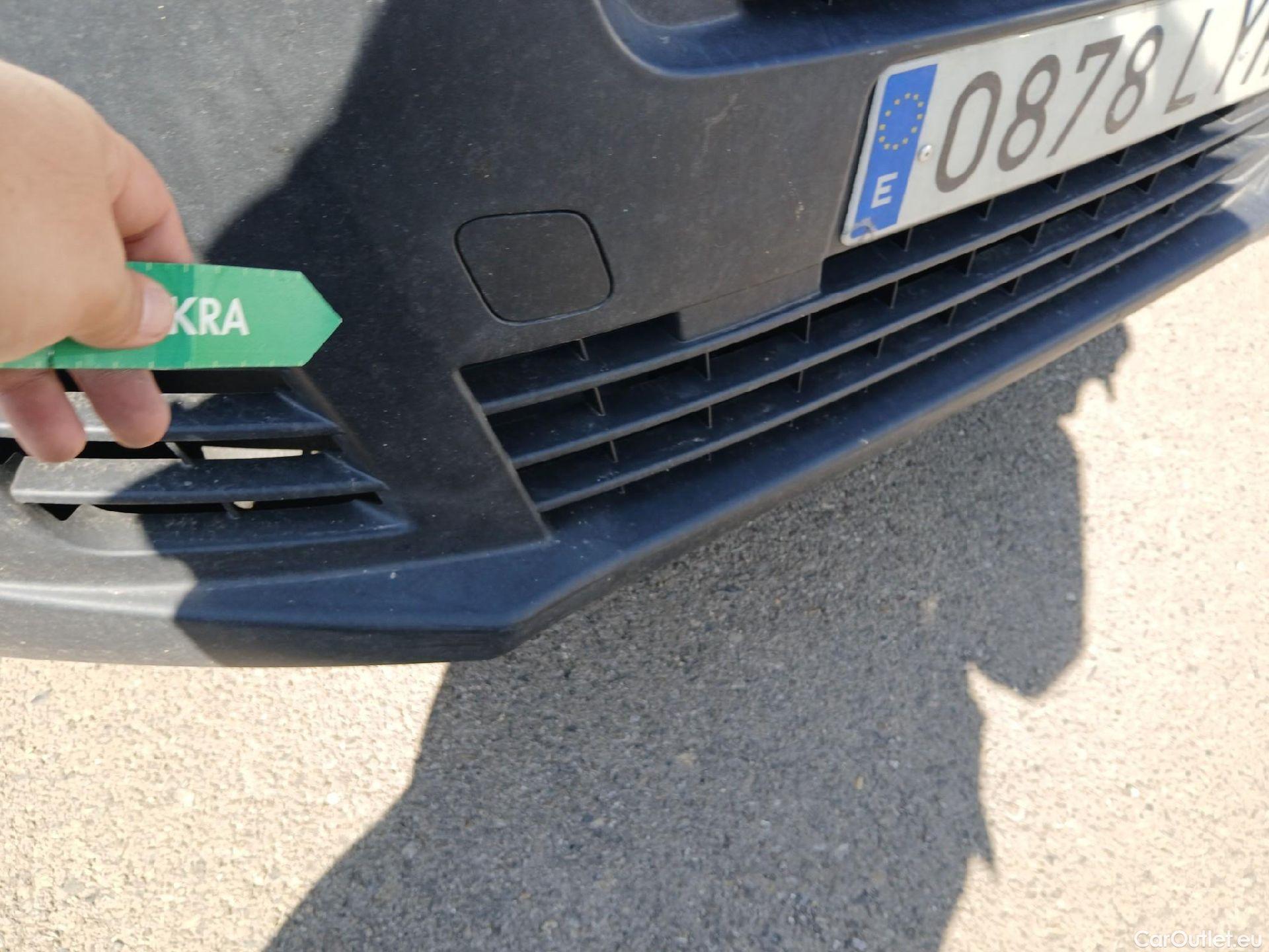  Peugeot  Expert PEUGEOT  / 2016 / 4P / furgón Furgón Premium 1.5 BlueHDi 120 Standard #21