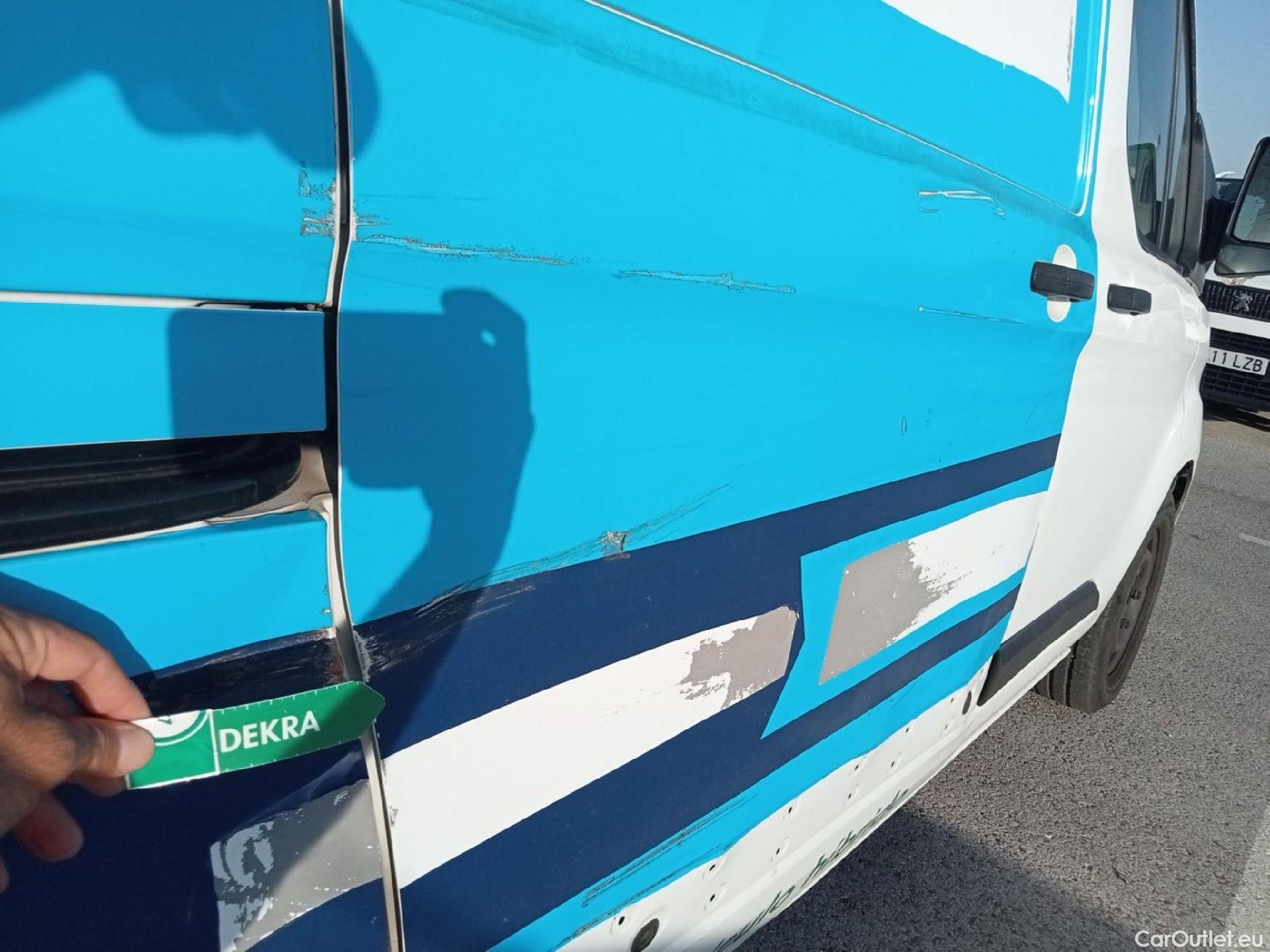  Ford  Transit FORD  Custom / 2012 / 4P / furgón Van 2.0 TDCI 96kW 320 L1 MHEV Trend #46