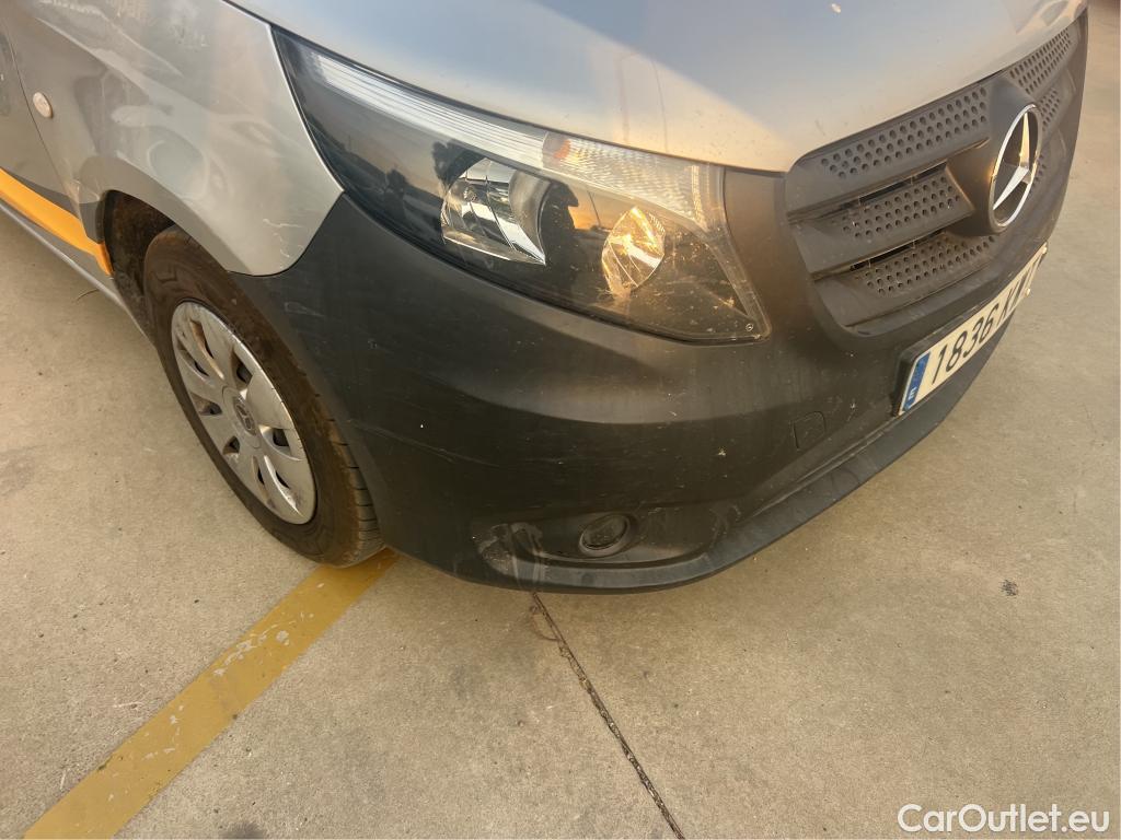  Mercedes  Vito MERCEDES-BENZ  / 2014 / 4P / furgón 111 CDI Larga #41