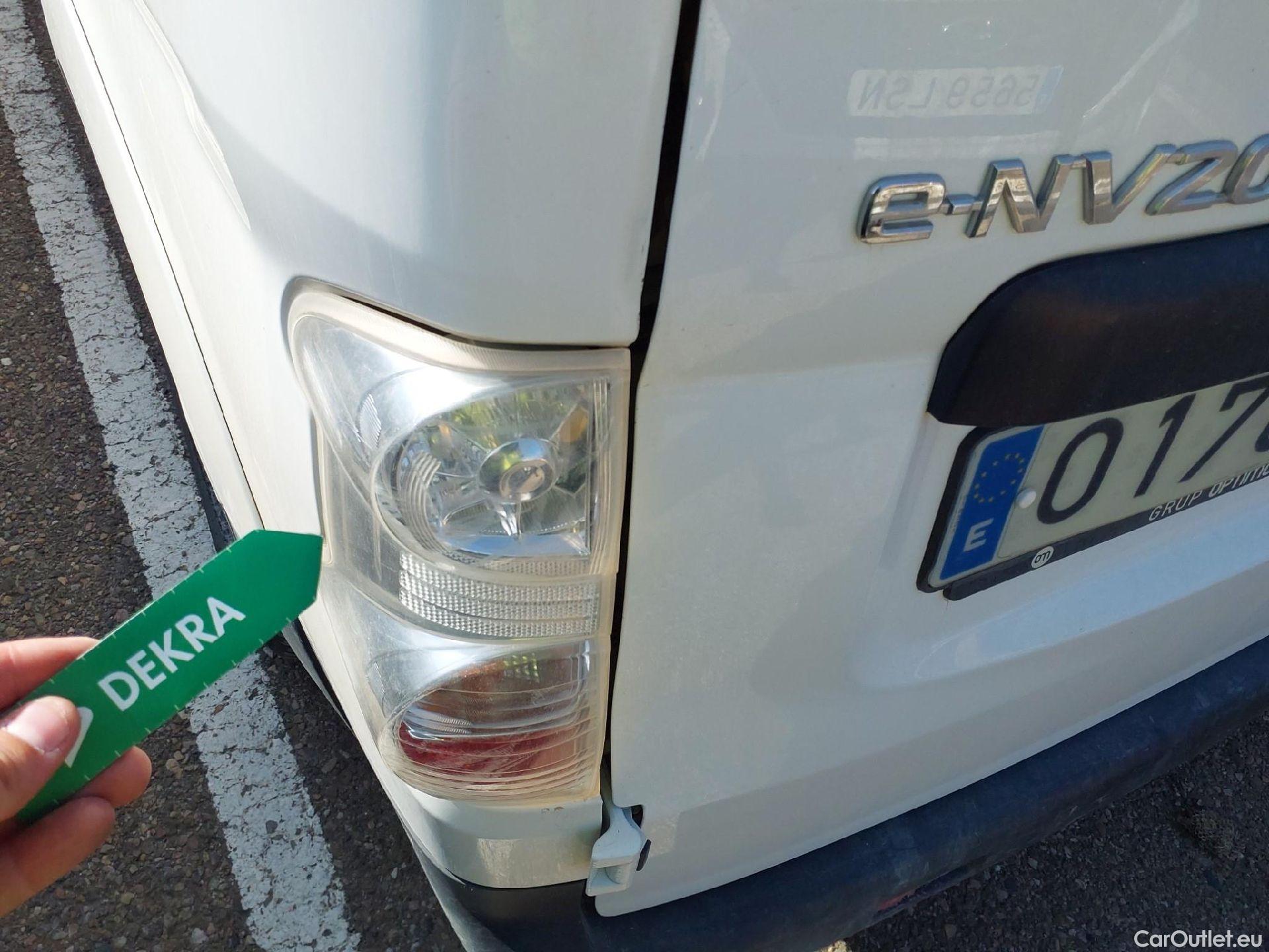  Nissan  NV200 NISSAN e- / 2009 / 4P / furgón Furgón 4p 40 kWh PROFESIONAL #23
