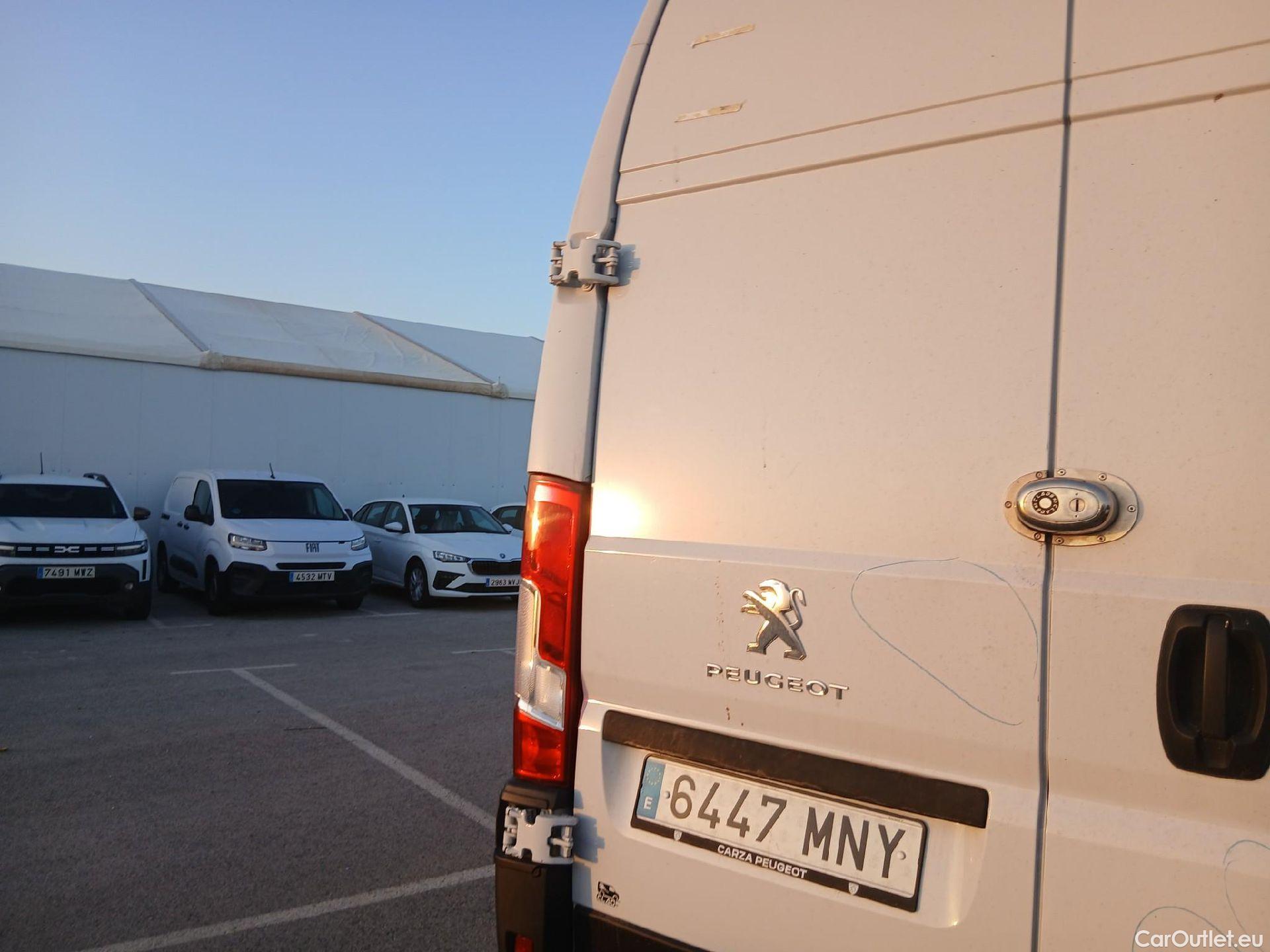 Peugeot  Boxer  Gran Volumen 435 L3H3 BlueHDi 140 Start&Stop 2.2 HDi 140CV MT6 E6dT #28