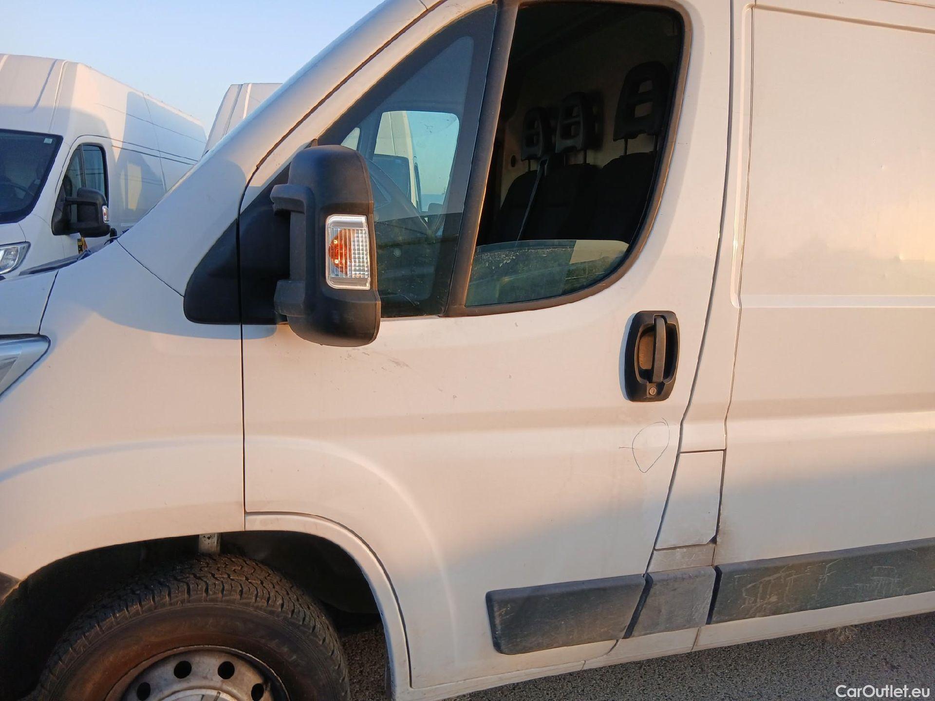 Opel  Movano OPEL  / 2021 / 4P / Furgón Base L2H2 3.5T 2.2 BlueHDi #9