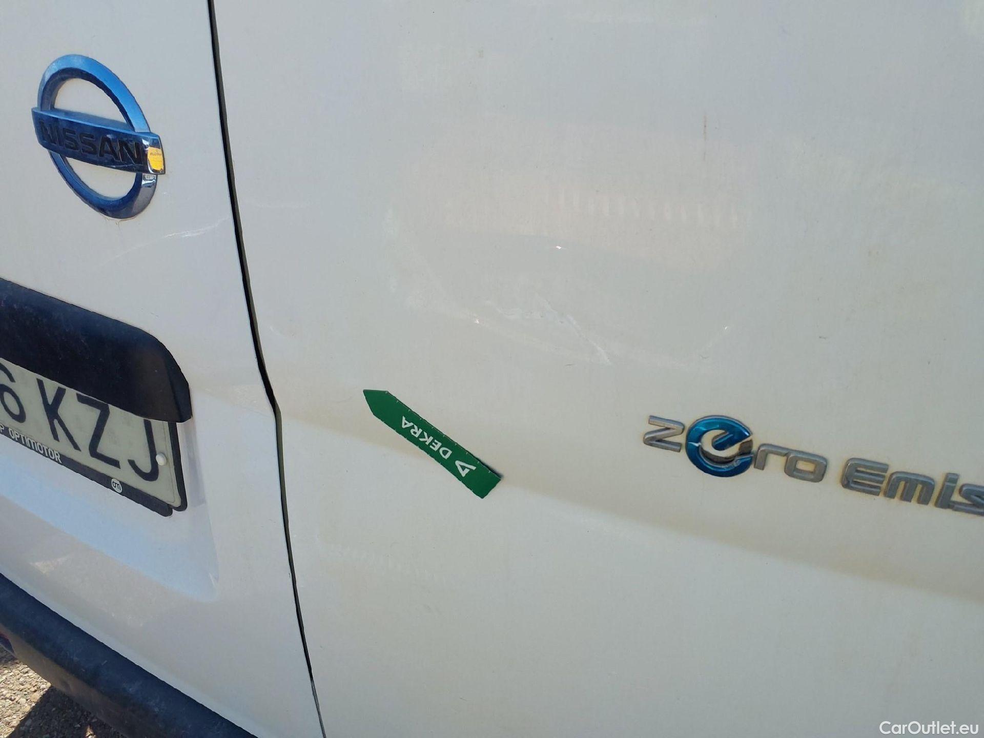  Nissan  NV200 NISSAN e- / 2009 / 4P / furgón Furgón 4p 40 kWh PROFESIONAL #28