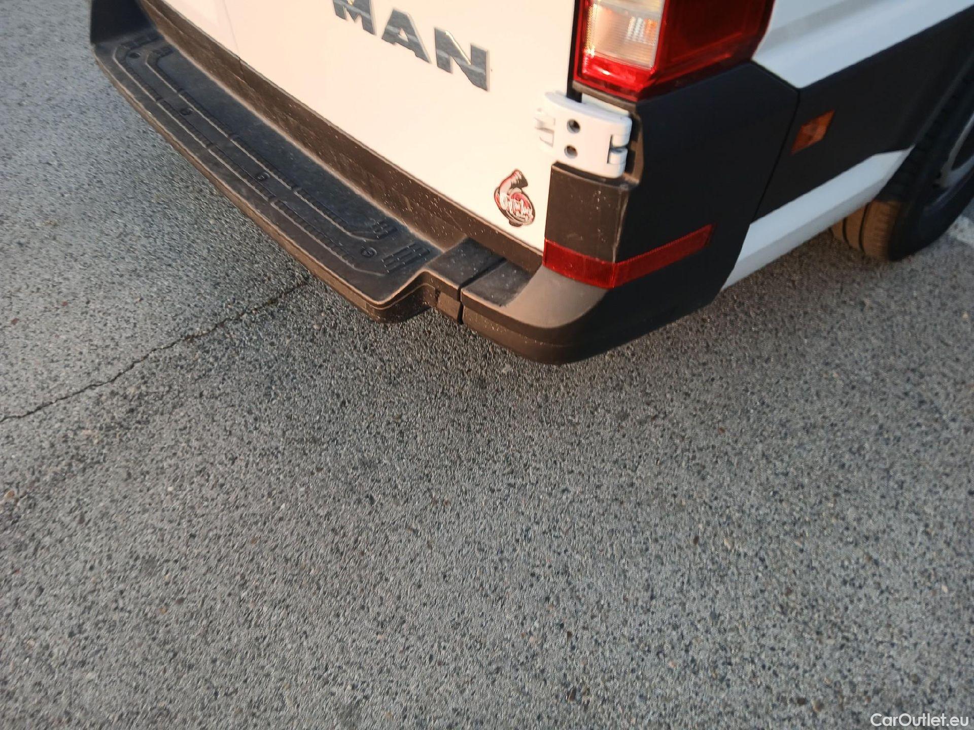  Man  TGE MAN  / 2017 / 4P / furgón 2.0TDI 130KW 3.5T FWD L4H3 #33