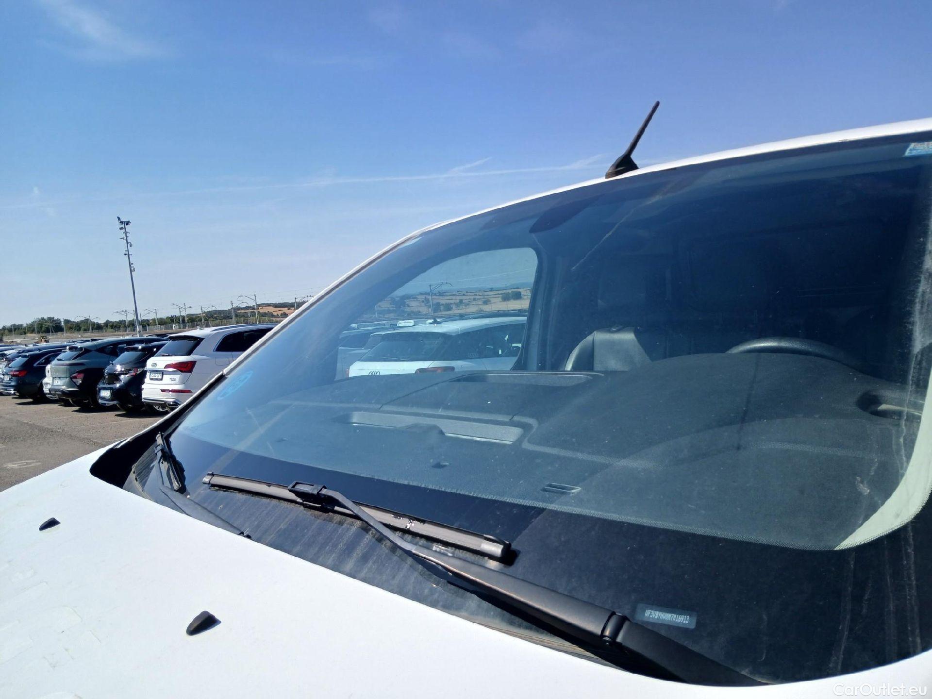  Peugeot  Expert PEUGEOT  / 2016 / 4P / furgón Furgón Premium 1.5 BlueHDi 120 Standard #15