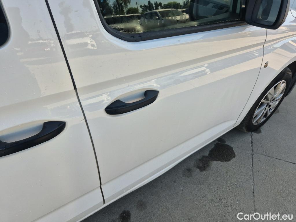  Volkswagen  Caddy VOLKSWAGEN  / 2020 / 4P / combi Kombi 2.0 TDI 75kW (102CV) #31