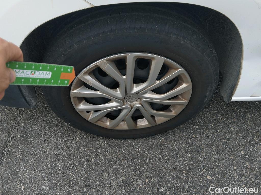  Citroen  Berlingo CITROEN  / 2018 / 5P / monovolumen compacto Talla M BlueHDi 100 S&S FEEL #44