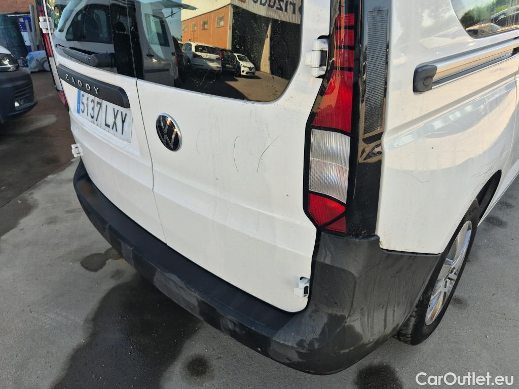  Volkswagen  Caddy VOLKSWAGEN  / 2020 / 4P / combi Kombi 2.0 TDI 75kW (102CV) #10