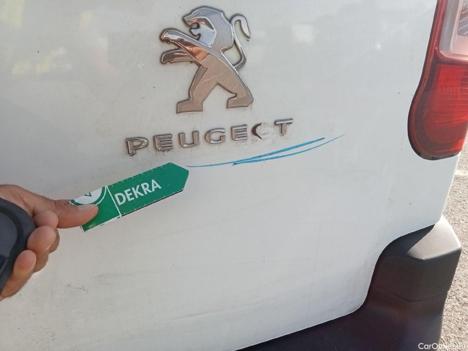  Peugeot  RIFTER PEUGEOT  / 2018 / 5P / combi Active Pack Busin. Standard BlueHDi 73kW #19