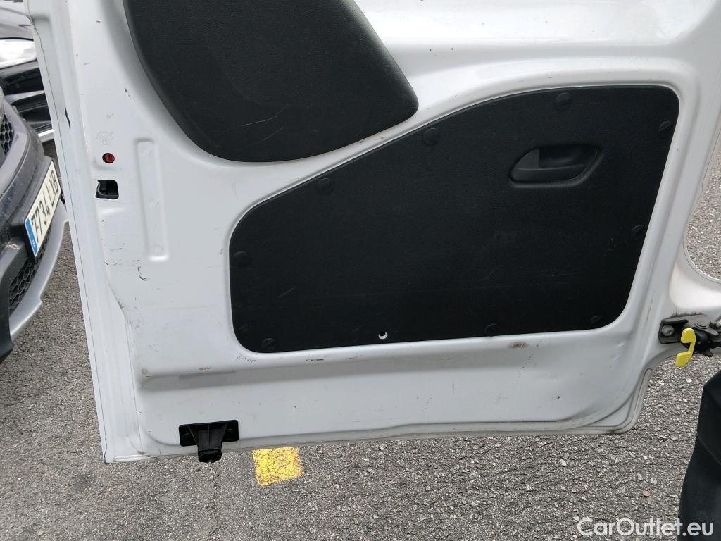  Citroen  Berlingo CITROEN  / 2018 / 5P / monovolumen compacto Talla M BlueHDi 100 S&S FEEL #10