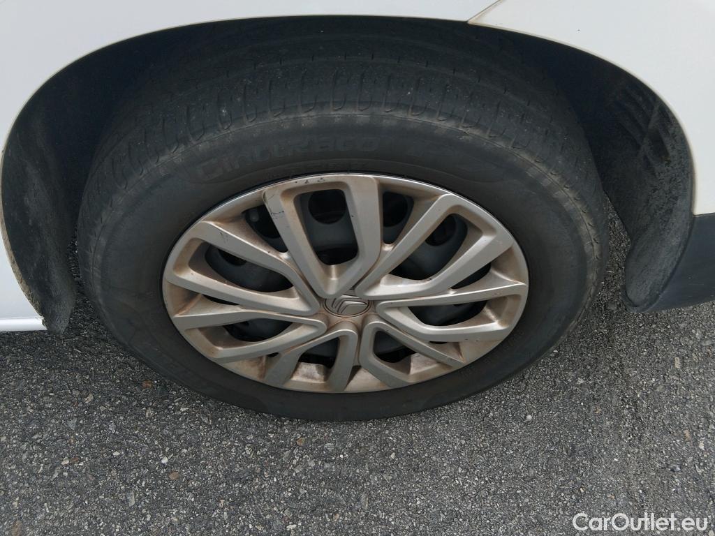  Citroen  Berlingo CITROEN  / 2018 / 5P / monovolumen compacto Talla M BlueHDi 100 S&S FEEL #22