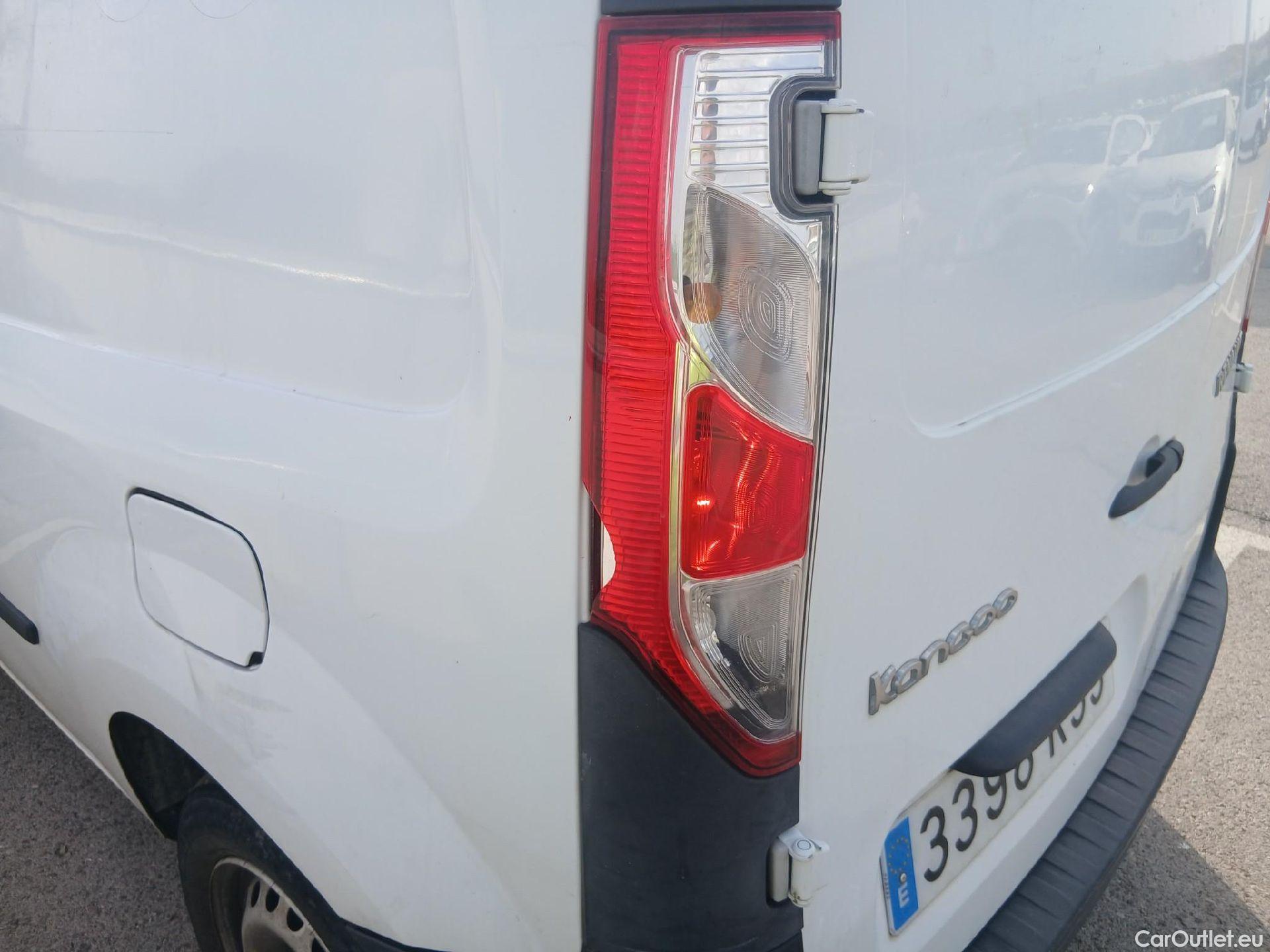 Renault  Kangoo RENAULT  Furgón/2013/3P/furgón derivado de turismo Profesional dCi 55 kW (75 CV) #22