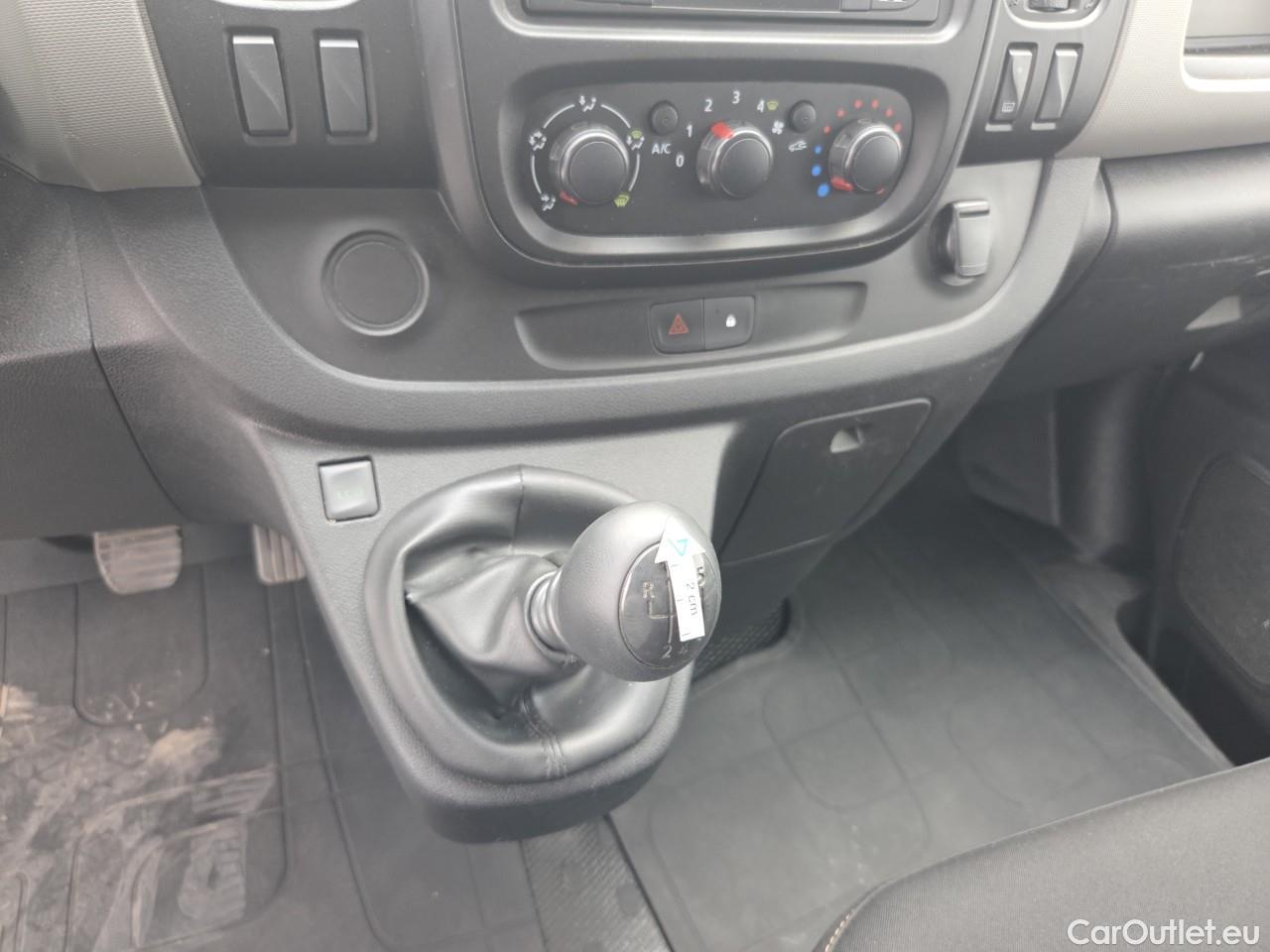  Renault  Trafic 1.6 dCi 95CP L2 Authentique #60