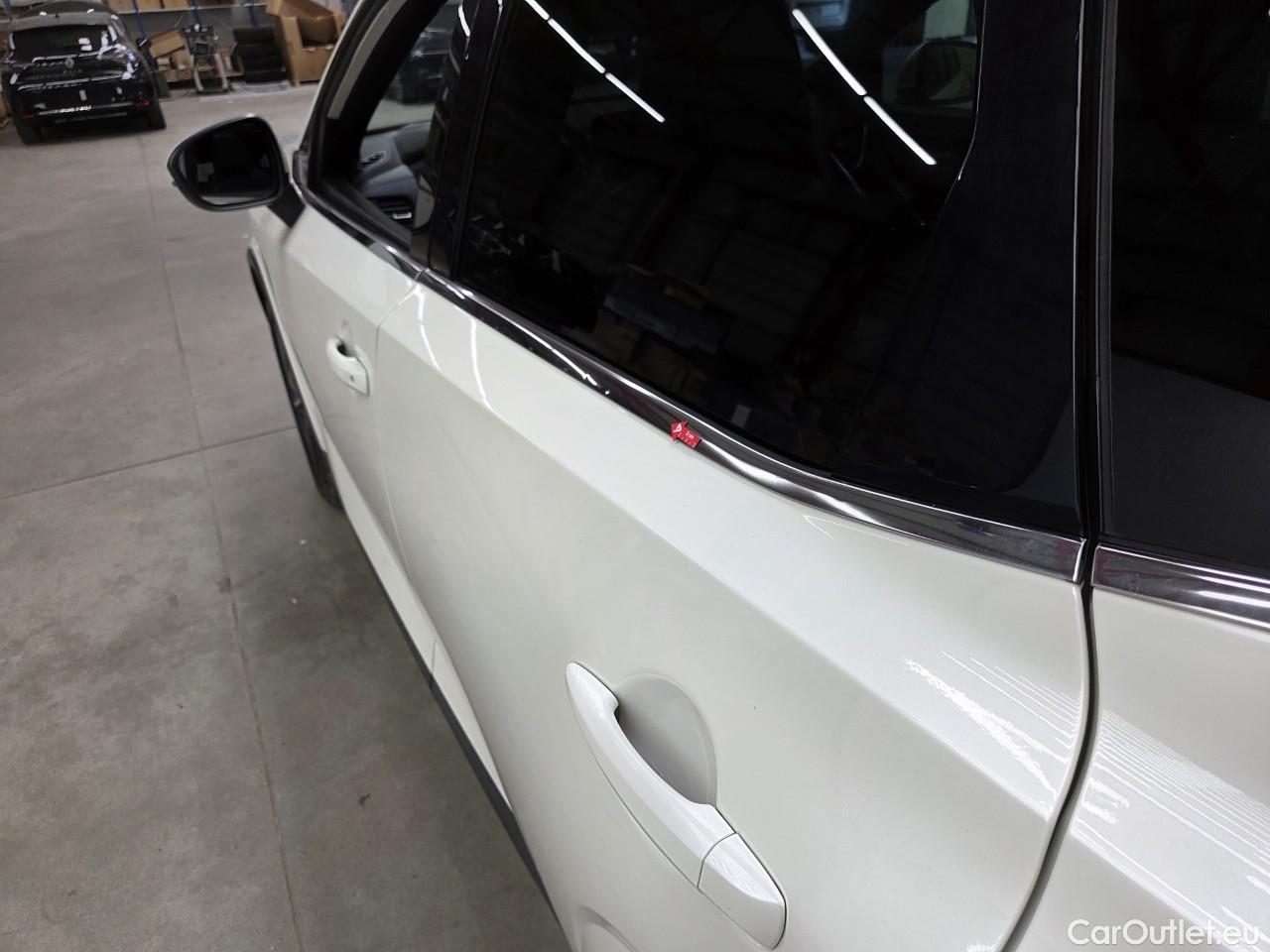 Nissan  Qashqai 1.3 156CP mild-hybr 4WD Tekna X-Tronic #37
