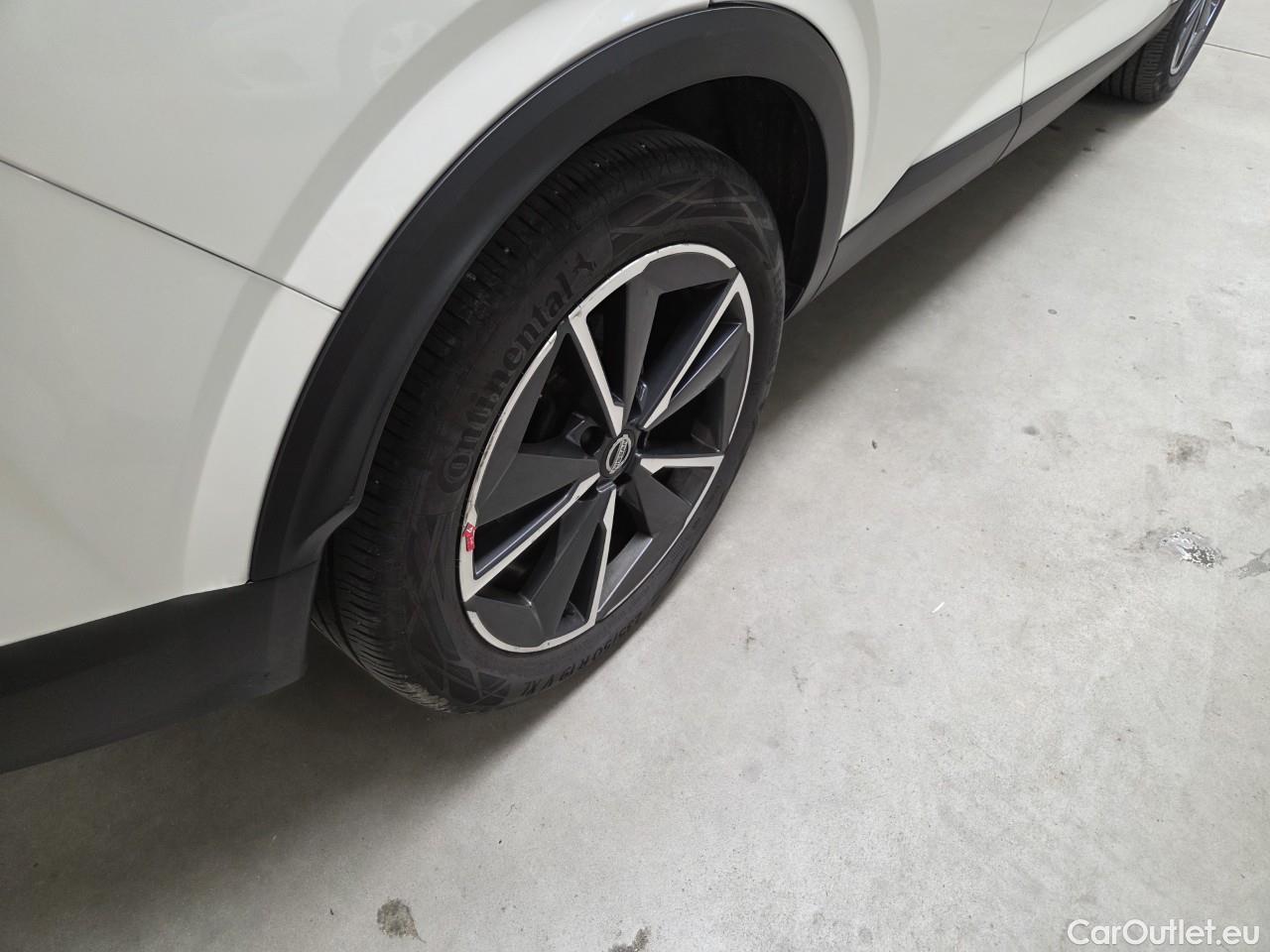  Nissan  Qashqai 1.3 156CP mild-hybr 4WD Tekna X-Tronic #26