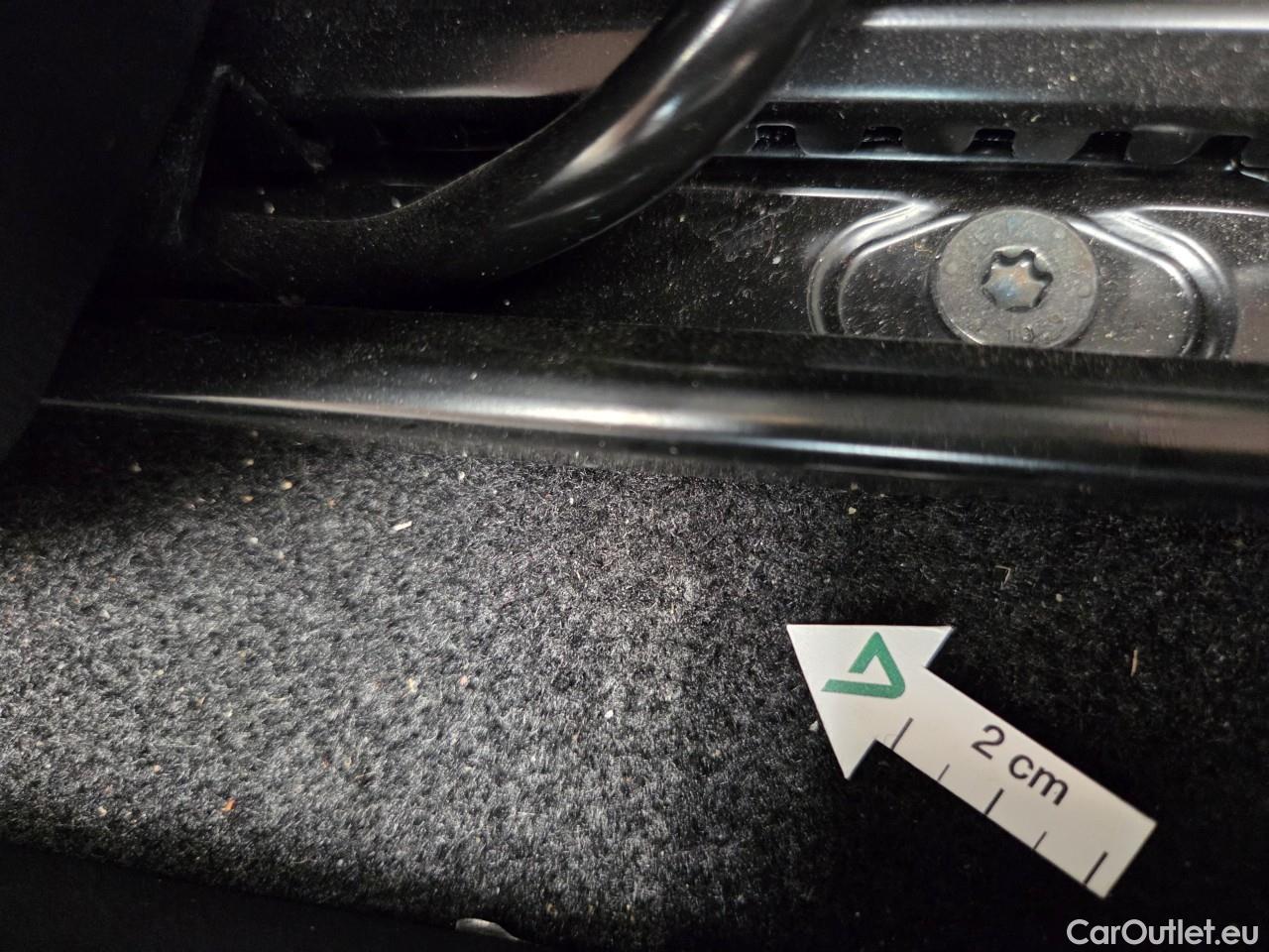  Peugeot  208 1.2 Puretech 100CP Allure Pack Auto STT #48
