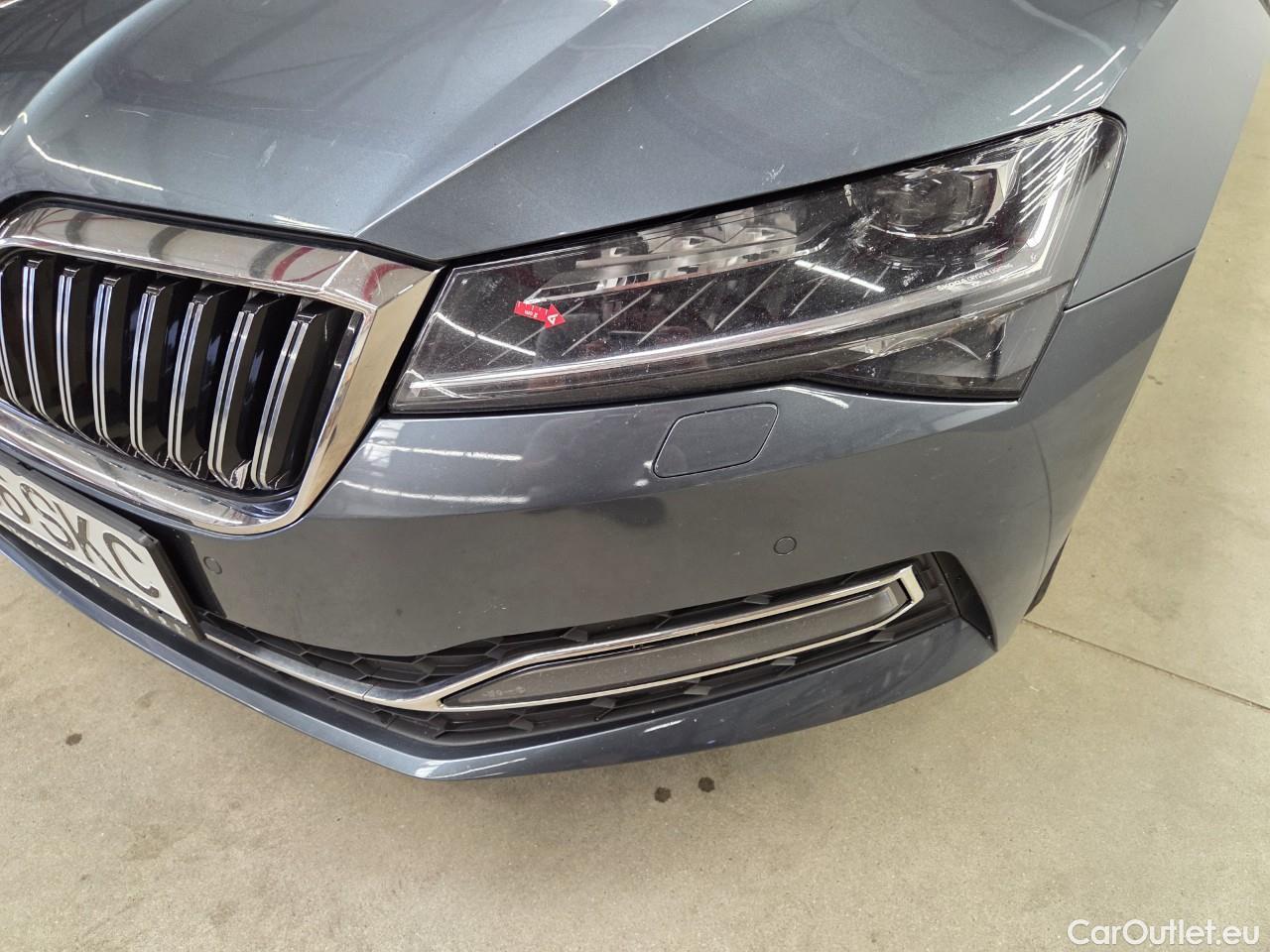  Skoda  Superb 2.0 TDI 200CP Style DSG #9