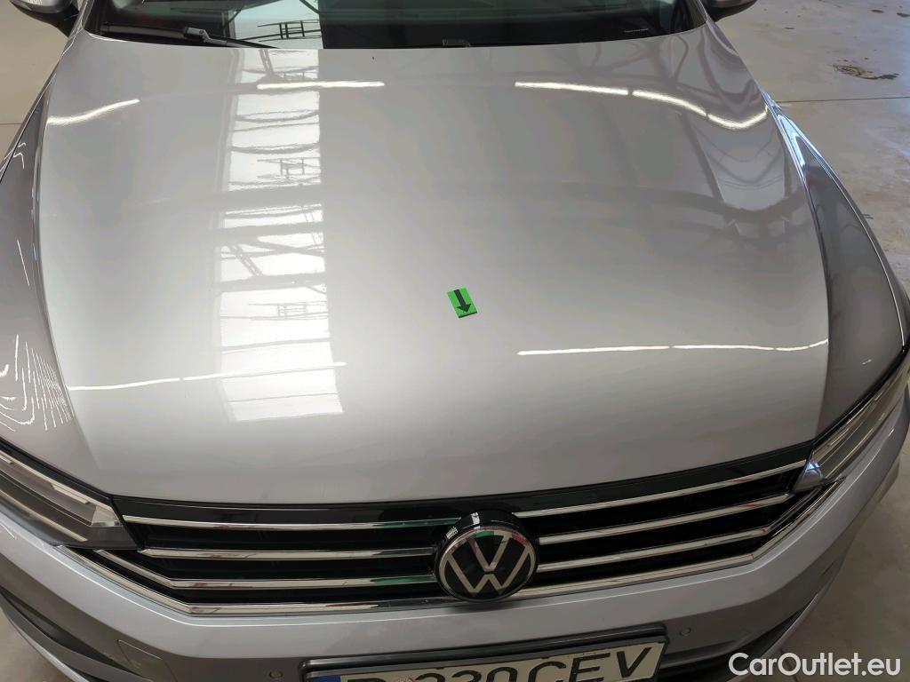  Volkswagen  Passat Advance 1.5 TSI ACT DSG 150 CP #24