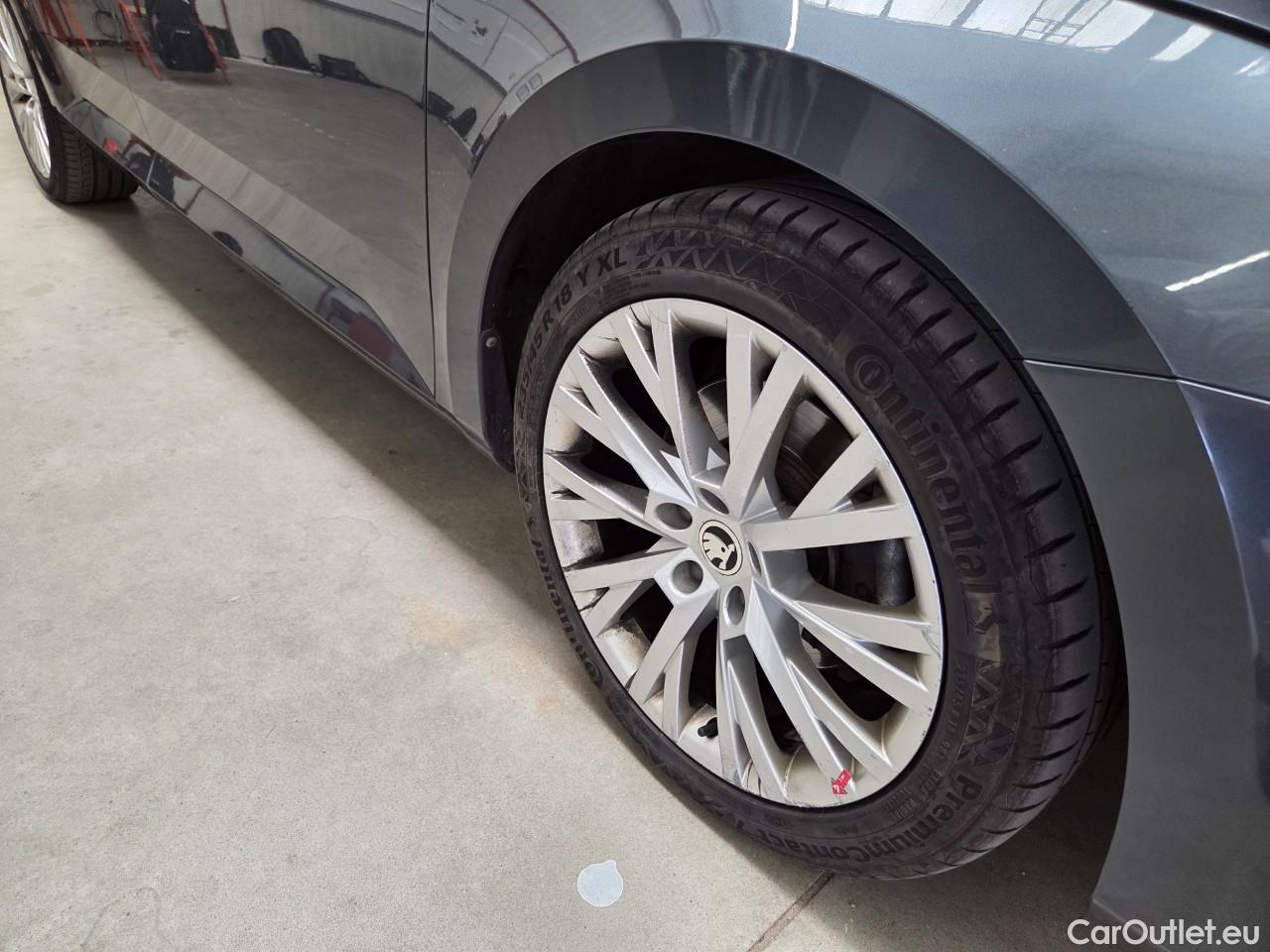  Skoda  Superb 2.0 TDI 200CP Style DSG #16