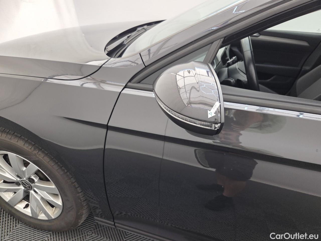  Volkswagen  Passat Trendline 1.5 TSI ACT DSG 150 CP #6