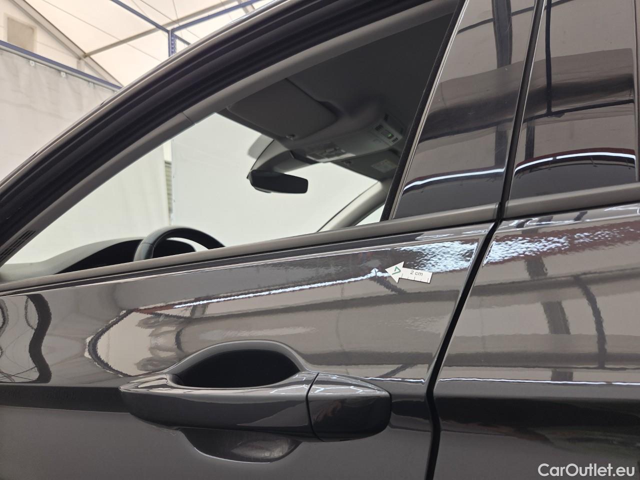  Volkswagen  Passat Trendline 1.5 TSI ACT DSG 150 CP #4