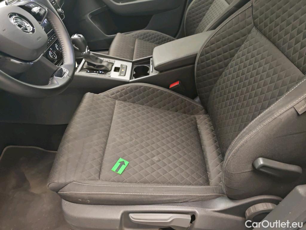  Skoda  Superb 2.0 TDI 150CP Ambition DSG #9